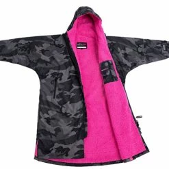 DRYROBE - Coat Long Sleeve Black Camo & Pink 11 DRYROBE - Coat Long Sleeve Black Camo & Pink -Baratza store Flat copy resize 2024x2024 81b31743 6a63 4e7d 8ee7 e3260fc6ecb5 grande