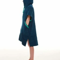 RED Original - Towel Change Robe Luxury Navy -Baratza store Kids Towelling Change Robe Navy Changing Red Original 4 x800 00d1fe6b fedf 4322 b333 e263d9d85862 grande