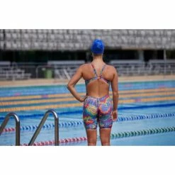 Amanzi - Girls KNEELENGTH Swimsuit Euphoria -Baratza store amanzi euphoria kneelength am37299 3 grande