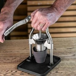 ROK GrinderGC Manual Coffee Grinder 8 ROK GrinderGC Manual Coffee Grinder -Baratza store rok grinder gc 7910